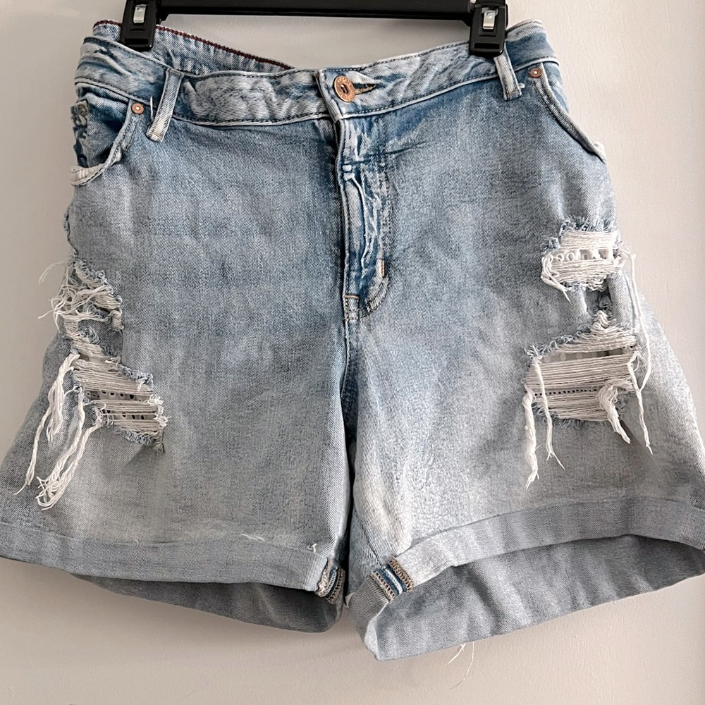 Edgely Distressed Denim Shorts